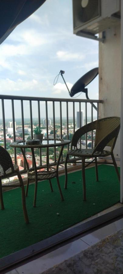 Cmk Apartmen Mutiara Tower 3 Bedroom Kota Bharu#Netflix Buitenkant foto