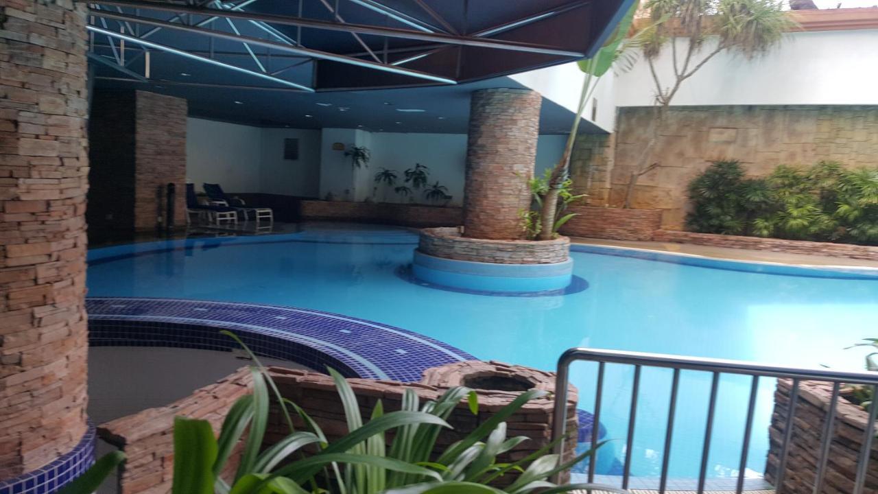 Cmk Apartmen Mutiara Tower 3 Bedroom Kota Bharu#Netflix Buitenkant foto